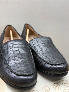Life Stride Margot Black Croc-Embossed Leather Loafers Women’s Size 9W